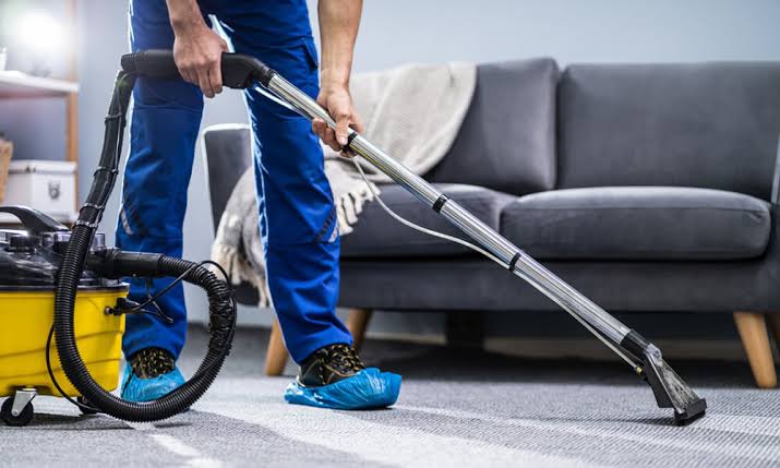 deep carpet cleaning